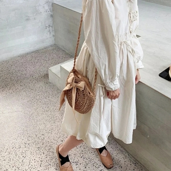 🆕Cute Circle Straw Bags with cute Bow Beige Brown - Picture 3 of 16